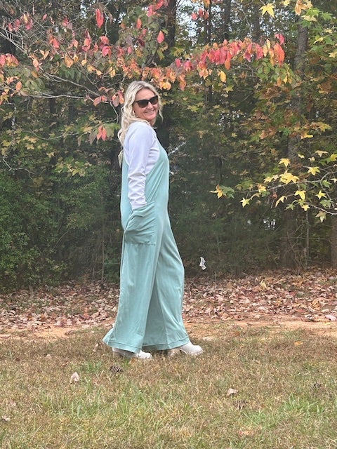 Easel Mineral Washed Jumper