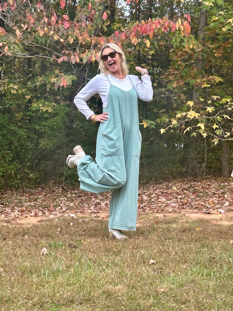 Easel Mineral Washed Jumper